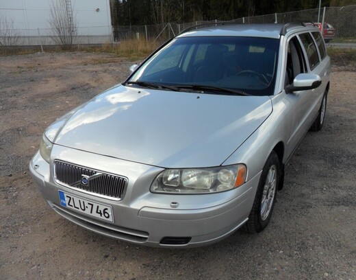 Volvo V70 vaihtoauto