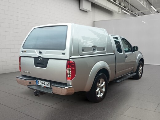 Nissan Navara vaihtoauto
