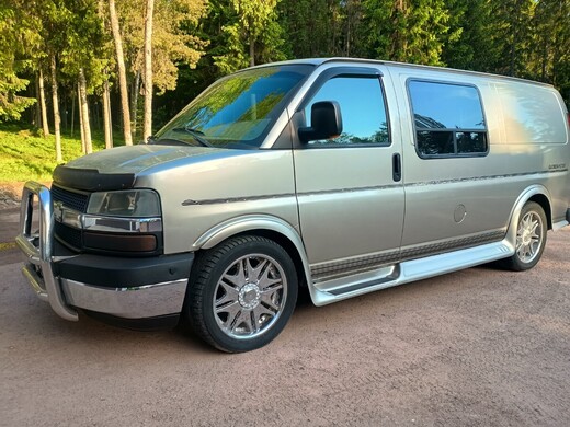 Chevrolet Express vaihtoauto