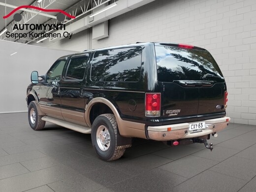Ford Excursion vaihtoauto