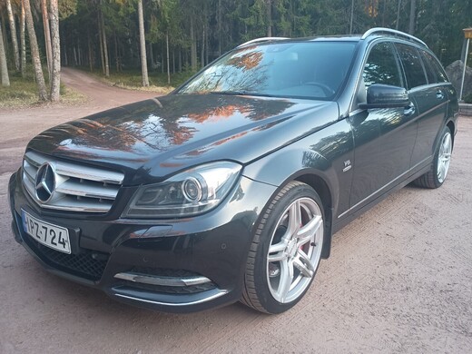 Mercedes-Benz C vaihtoauto