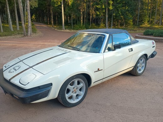 Triumph TR vaihtoauto