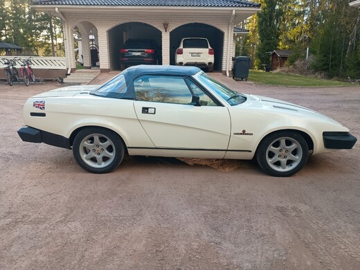 Triumph TR vaihtoauto