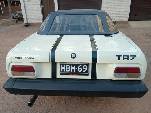 Triumph TR vaihtoauto