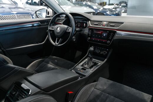 Skoda Superb vaihtoauto
