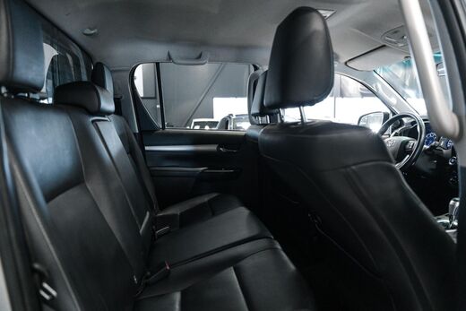 Toyota Hilux vaihtoauto