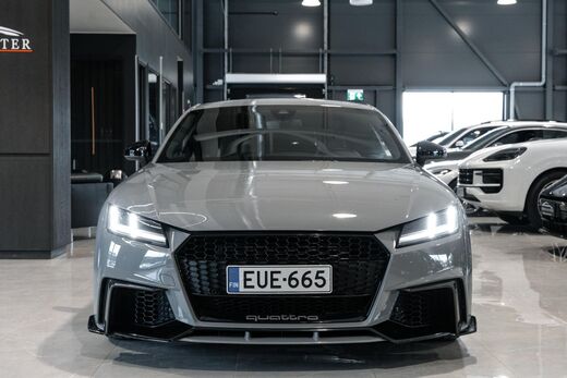 Audi TT RS vaihtoauto