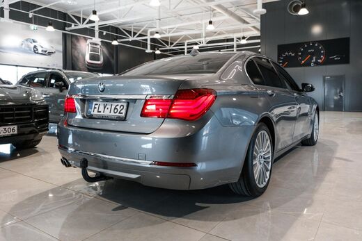 BMW 730 vaihtoauto