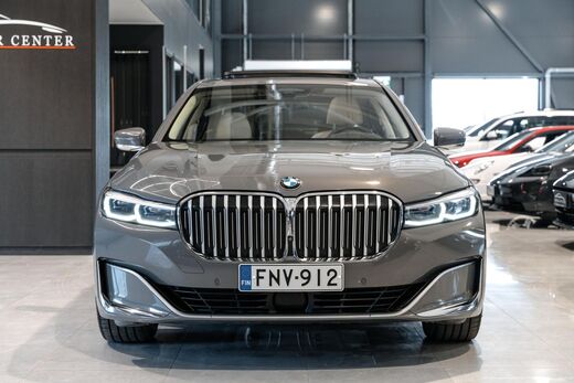 BMW 745 vaihtoauto
