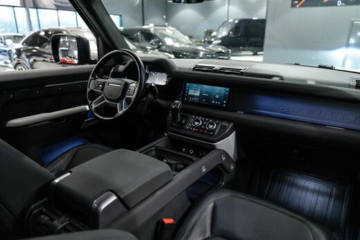 Land Rover Defender vaihtoauto