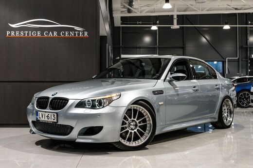 BMW M5 vaihtoauto