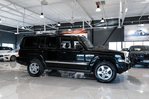 Jeep Commander vaihtoauto