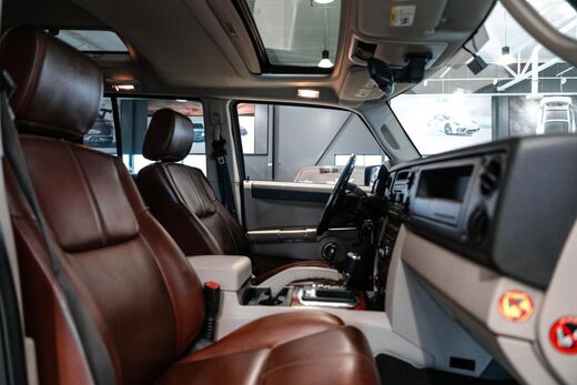 Jeep Commander vaihtoauto