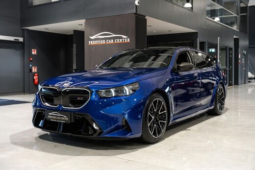 BMW M5 vaihtoauto
