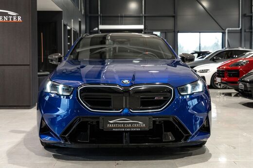 BMW M5 vaihtoauto