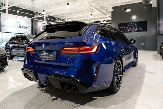 BMW M5 vaihtoauto