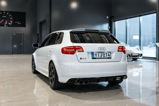 Audi RS3 vaihtoauto