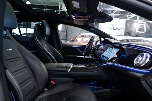 Mercedes-Benz EQE vaihtoauto