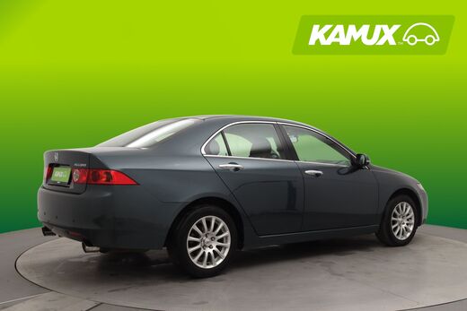 Honda Accord vaihtoauto