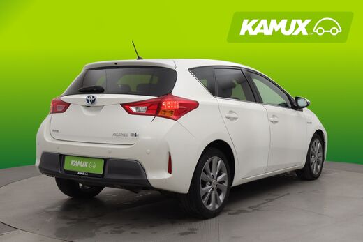Toyota Auris vaihtoauto