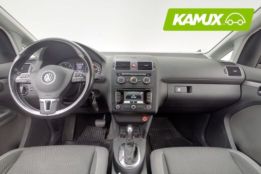 Volkswagen Touran vaihtoauto