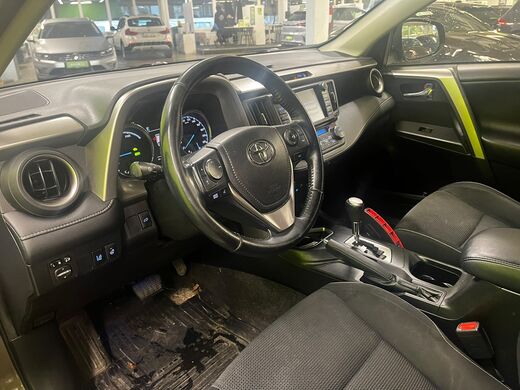 Toyota RAV4 vaihtoauto