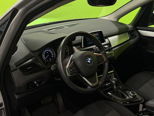 BMW 225 vaihtoauto