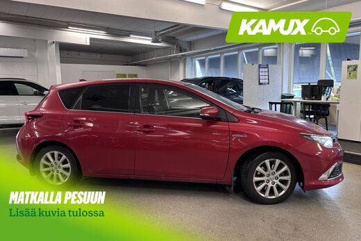 Toyota Auris vaihtoauto