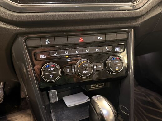 Volkswagen T-Roc vaihtoauto