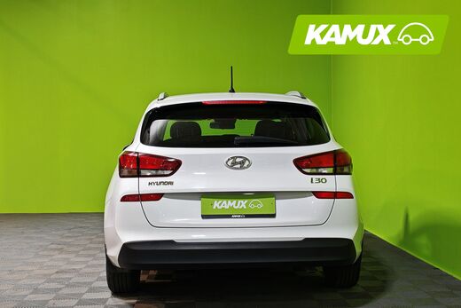 Hyundai i30 Fastback vaihtoauto