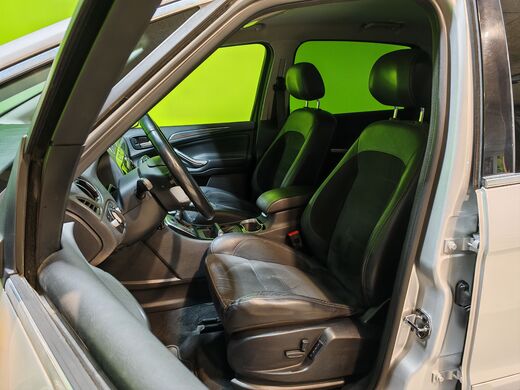 Ford S-MAX vaihtoauto