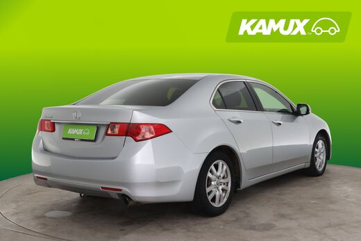 Honda Accord vaihtoauto