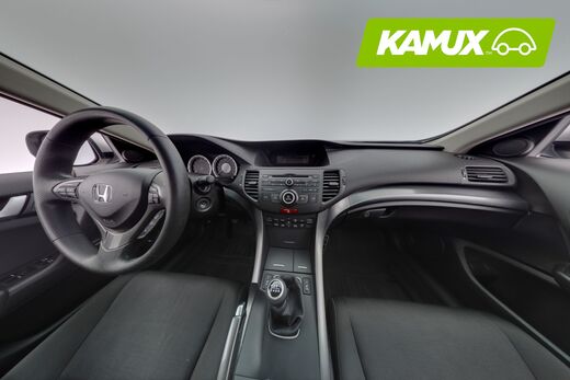 Honda Accord vaihtoauto