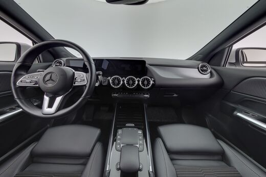 Mercedes-Benz EQA vaihtoauto