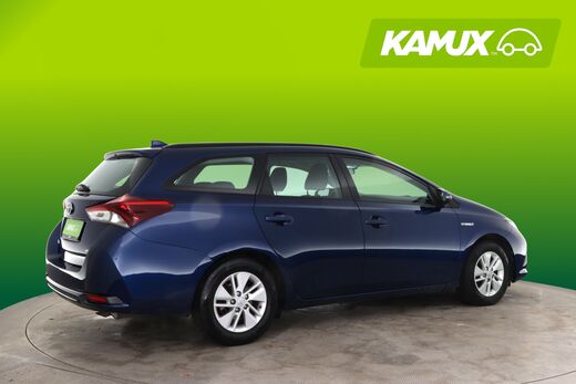 Toyota Auris vaihtoauto