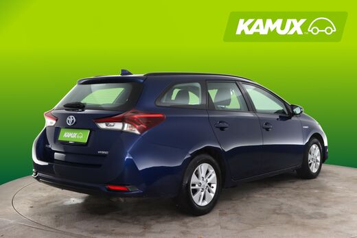 Toyota Auris vaihtoauto