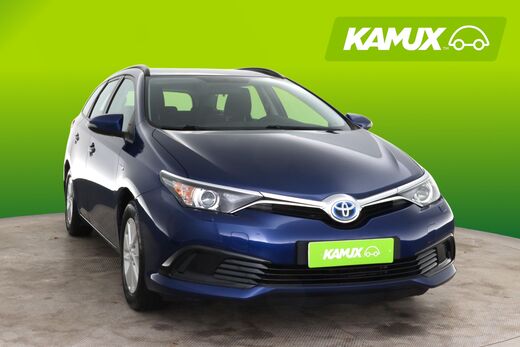 Toyota Auris vaihtoauto
