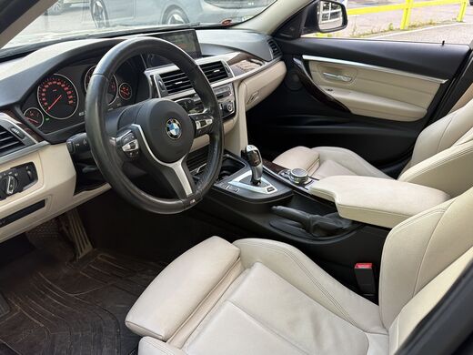 BMW 330 vaihtoauto