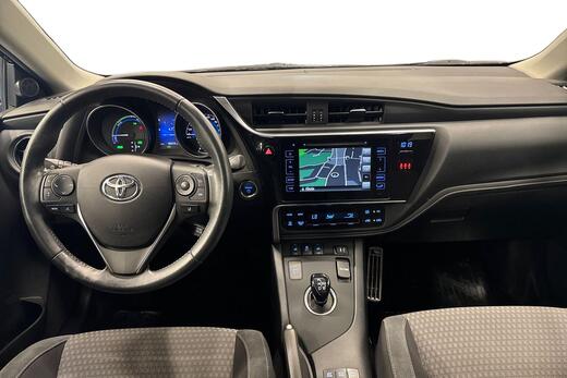 Toyota Auris vaihtoauto