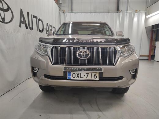 Toyota Land Cruiser vaihtoauto