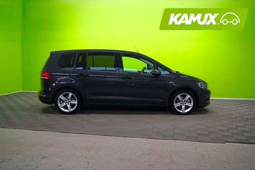 Volkswagen Touran vaihtoauto
