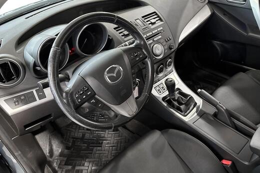 Mazda 3 vaihtoauto