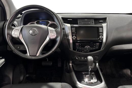 Nissan Navara vaihtoauto