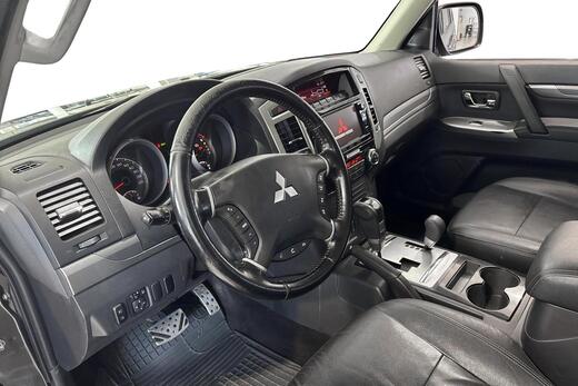 Mitsubishi Pajero vaihtoauto