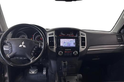 Mitsubishi Pajero vaihtoauto
