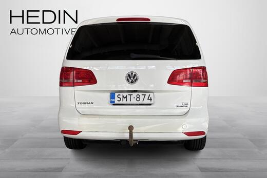 Volkswagen Touran vaihtoauto