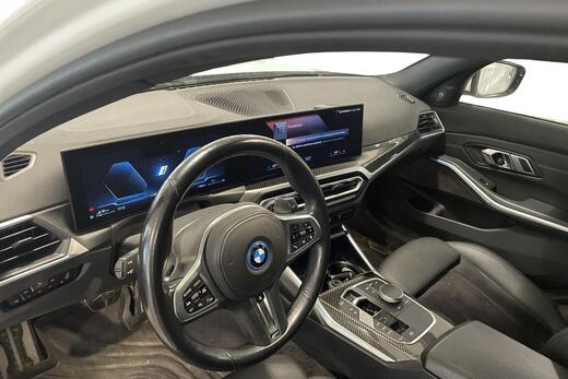 BMW 330 vaihtoauto