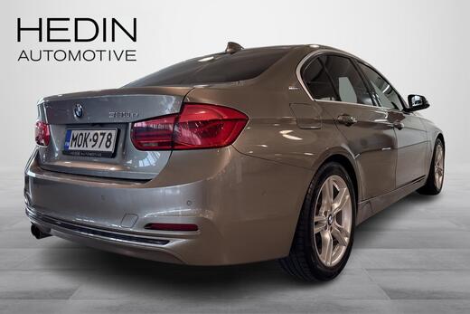 BMW 330 vaihtoauto