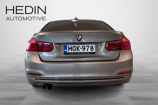 BMW 330 vaihtoauto