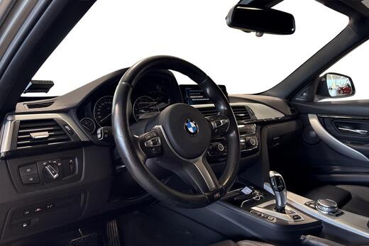 BMW 330 vaihtoauto